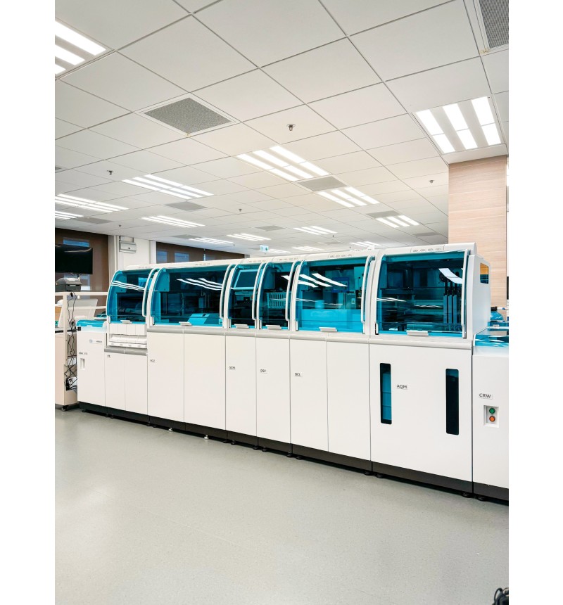 Implementation of new laboratory automation track system cover